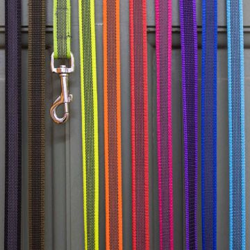 Visa detaljer för Antiglidkoppel pistolhake, 20mm Antiglidkoppel med pistolhake.