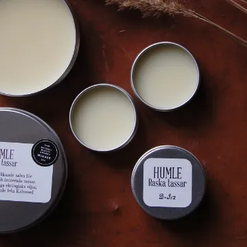 Visa detaljer för Tass-salva Raska Tassar Mini 15 ml Raska Tassar i en liten praktisk burk, innehåller 15 ml