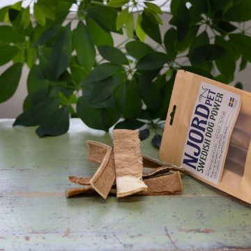 Visa detaljer för Njord nötstrips med päls 5-pack - tuggben Nötstrips från Njord kommer i en fempack.