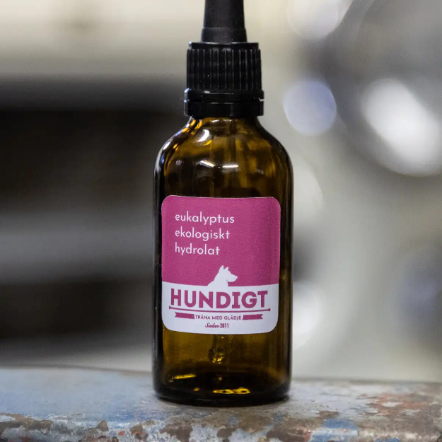 Ekologisk hydrolat eukalyptus till nosework i 50 ml i brun flaska.