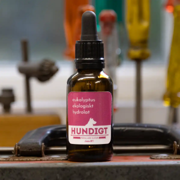 Visa detaljer för Eukalyptus-hydrolat Nose Work, Crearome 30 ml Ekologisk hydrolat eukalyptus till nosework i 30 ml brun flaska.