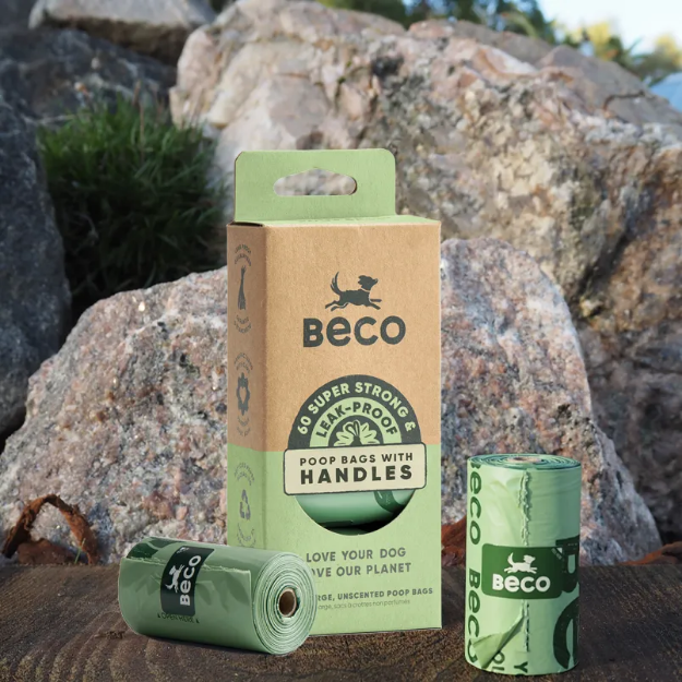 Hundbajspåsar med handtag. Förpackning med 4 rullar i.