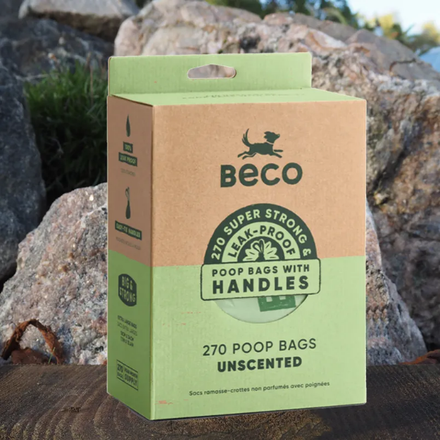 270 bajspåsar i en pappkartong som kan göras om till förvaringslåda.