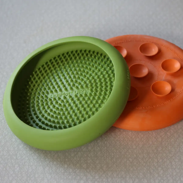 Bild på LickiMat® UFO